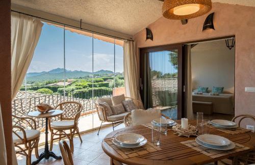 Abbiadori House | [CALA DI VOLPE] Vista Mare e Piscina
