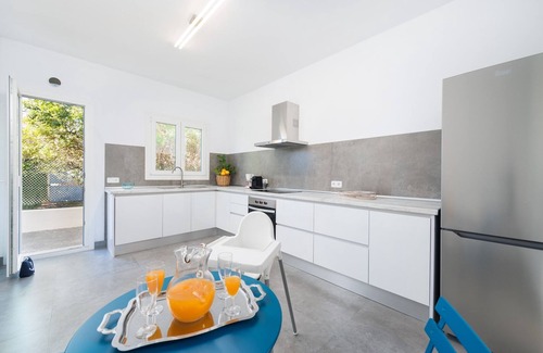 S'Illot-Cala Morlanda Ski Chalet | Cala Rafalino - House In S'illot-cala Morlanda