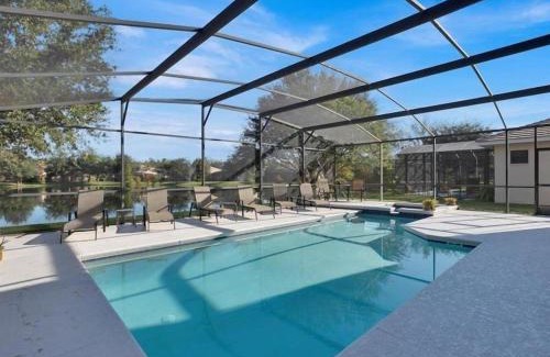 Calabria House | Calabria Lakeside Villa With Pool And Spa Near Disney