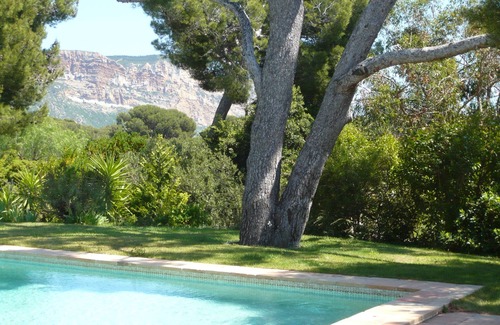 Cassis Villa | CALANQUES CASSIS, EXCEPTIONAL VIEW, VERY QUIET, CLIMATED VILLA, LARGE SWIMMING POOL