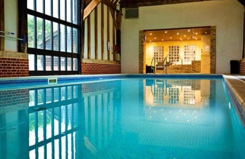 Fritton House | Caldecott Hall Country Park - Holiday Accommodation 21586
