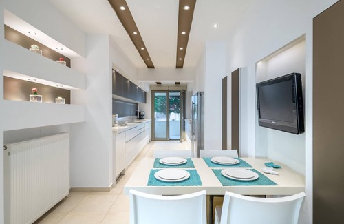 Agia Pelagia Villa | Caldera Blue Villa by Estia