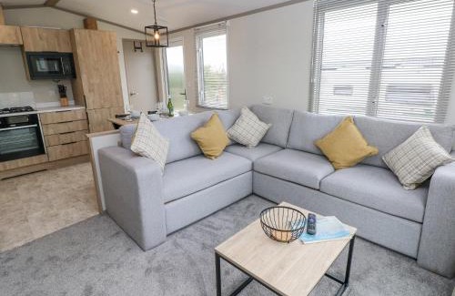 Hasguard Cross House | Caldey