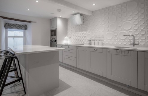 Solva House | Caleb's Cottage - 4 Bedroom Cottage - Solva