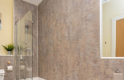 West End Apartment | Caledonian Road Lovely 1 bed Apartment