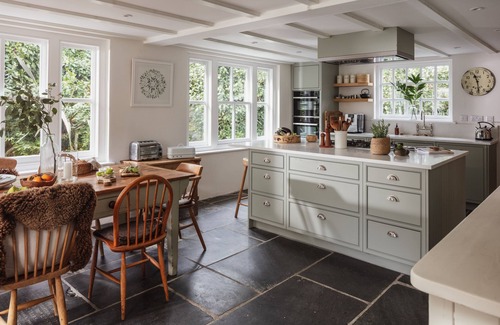 Trelights Cottage | Calenick - a stylish cottage that sleeps 6 guests in 3 bedrooms