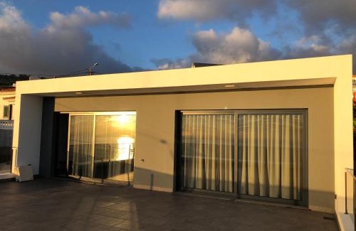 Estreito da Calheta Apartment | Calheta Ocean View Family Apartment - Air Condition