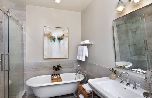 Winters House | Cali Adventure! Luxurious Studio Unit, Minutes from The Yolo County w/ Fireplace