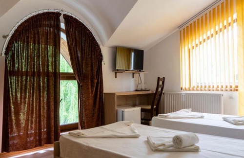 Chilia Veche House | Califarul Alb