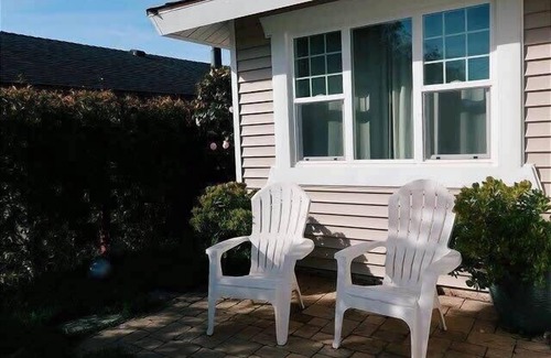 Baywood-Los Osos House | California Craftsman beach cottage!