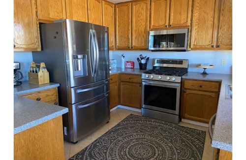 Ridgecrest House | California High Desert Retreat