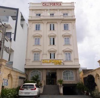 Hoc Mon Hotel | California Saigon Hotel