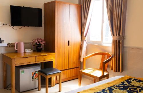 Hoc Mon Hotel | California Saigon Hotel