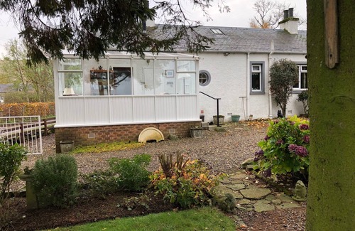 Murthill Cottage | Caliscotia Cottage, Glamis three miles, conservatory