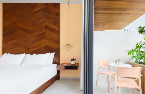 Downtown Hotel | CALIXTA Hotel