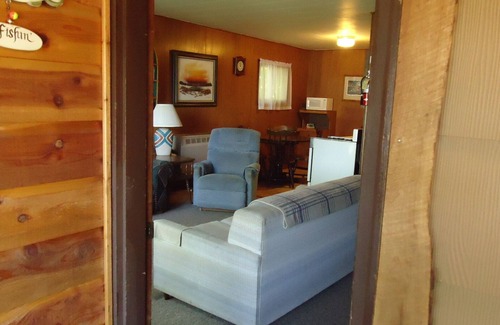 Hayward Resort | Callahan Lake Cabin