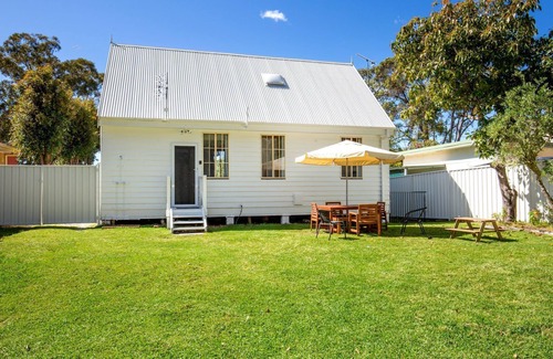 Callala Beach Cottage | Callala Cottage - 4 Mins Walk to Beach