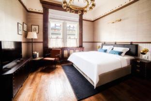 Terezvaros Hotel | Callas House