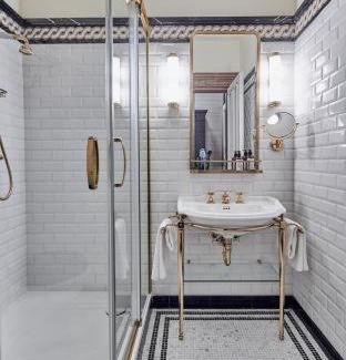 Terezvaros Hotel | Callas House