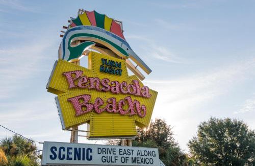 Pensacola Beach House | Calle Bonita by Gulf Coast Getaways