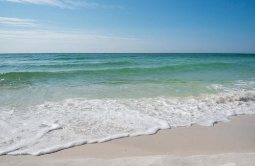 Pensacola Beach House | Calle Bonita by Gulf Coast Getaways
