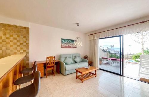 Los Gigantes Apartment | Calle Tamara 2-9