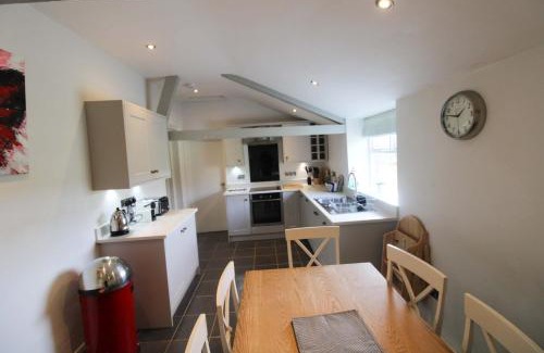 Hutton House | Calley House, Hutton