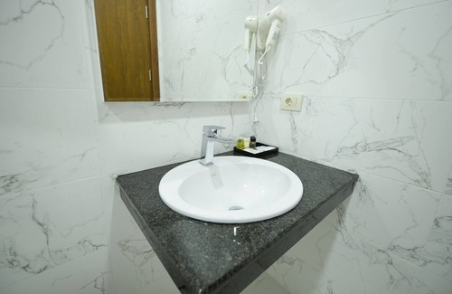 Mtsvane Kontskhi Hotel | Calligraphy Hotel