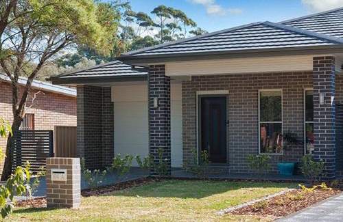 Shoal Bay House | Calm at Shoal Bay