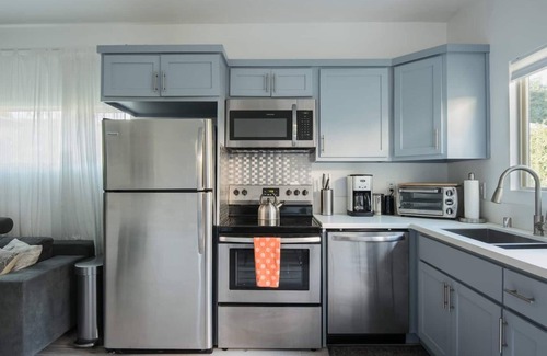 Mar Vista House | Calm Casita - A Modern Wellness Sanctuary