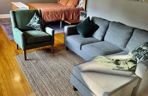 Arcadia Apartment | Calm, comfortable,1 Bed studio apartment
