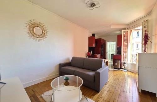 Champignol Apartment | CALME, EMPLACEMENT PARFAIT, 15 min PARIS