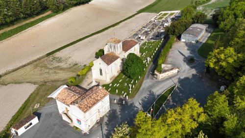 Floirac Villa | Calme et authenticité à Floirac