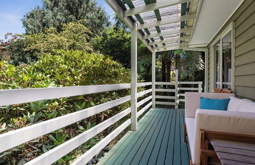 Warburton House | Calming bush surrounds, relaxing creek sounds!