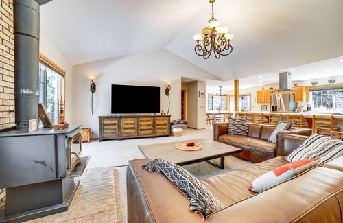 Calpine House | Calpine Mountain Retreat w/High-Speed Internet