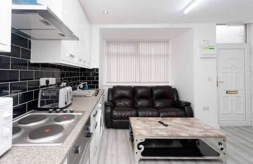 Harehills Apartment | Calvin House Apartments
