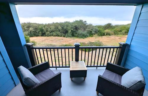 Ocean Shores House | Calypso at Nautilus - Pet Friendly, Walk to beach!