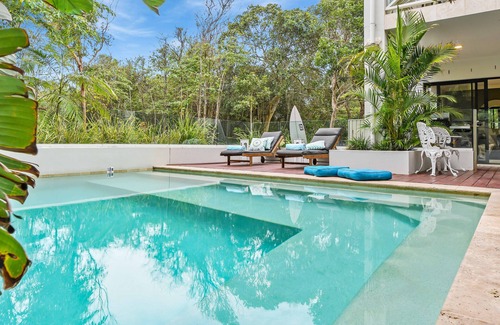 Lake Cathie House | CALYPSO BEACH HOUSE *STAY FRIDAY TO MONDAY $3600
