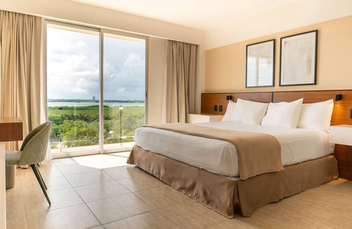 Zona Hotelera Hotel | Calypso Hotel Cancun