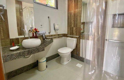 Linhares Hotel | Camaleao Ecopousada Ltda