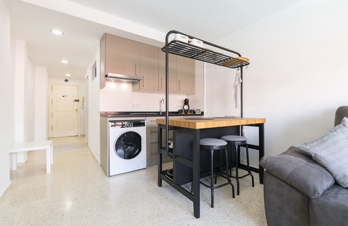 Cabrita House | CAMAROTE DE ALGETARES 2 - Cosy apartment with shared pool