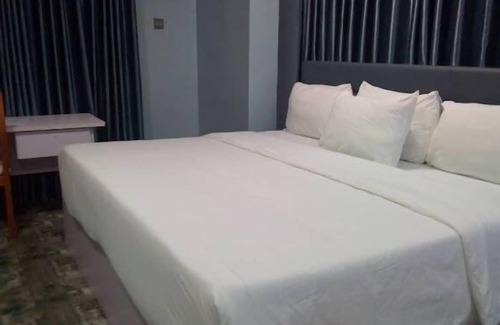 Abeokuta Hotel | Camas Hotel and Suites