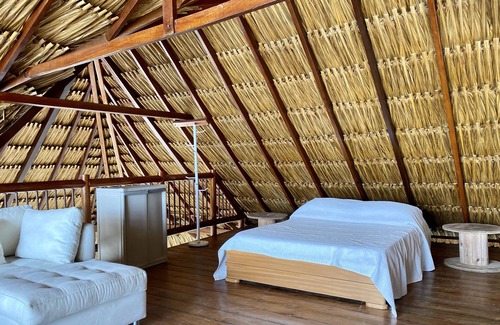 Bocachica Apartment | Camatajua House By Wynwood House