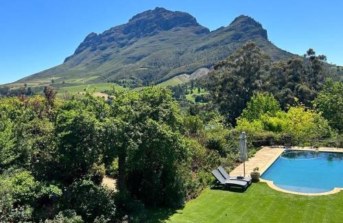 Cape Winelands Apartment | Camberley Wines - Luxury Accommodation