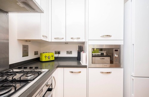 Camberwell Green House | Camberwell Central Spacious Townhouse London SE5 | Pass the Keys