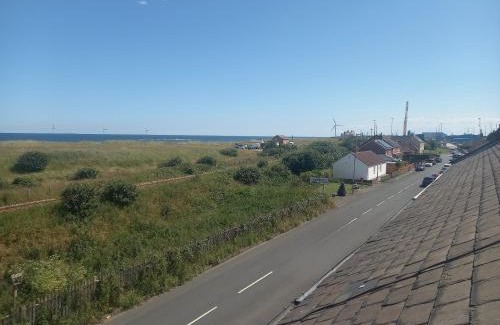 Blyth Apartment | Cambois beach Maisonette with sea view!
