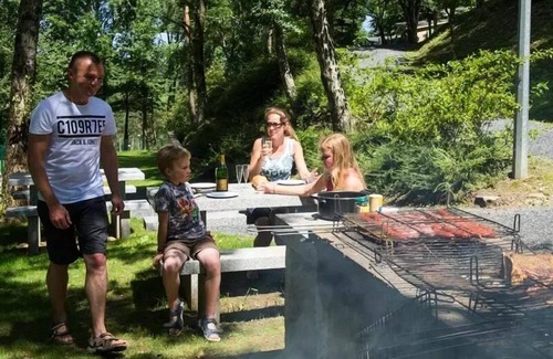 Brassac Villa | Camboussel Holiday Village * - Classic Cottage - Ss Terr 5 people