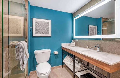 West End Hotel | Cambria Hotel Nashville Midtown