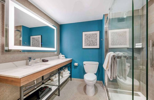 West End Hotel | Cambria Hotel Nashville Midtown