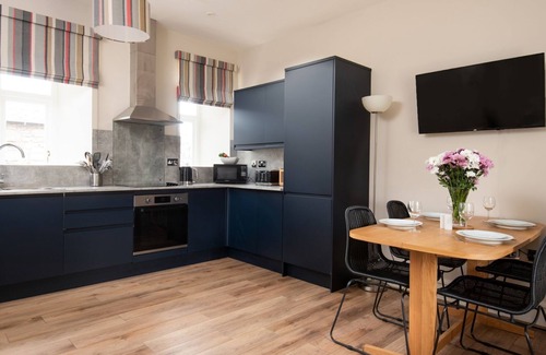 Berwick-upon-Tweed Cottage | Cambridge House - Cottage Number Two - Sleeping 4 Guests in 2 Bedrooms